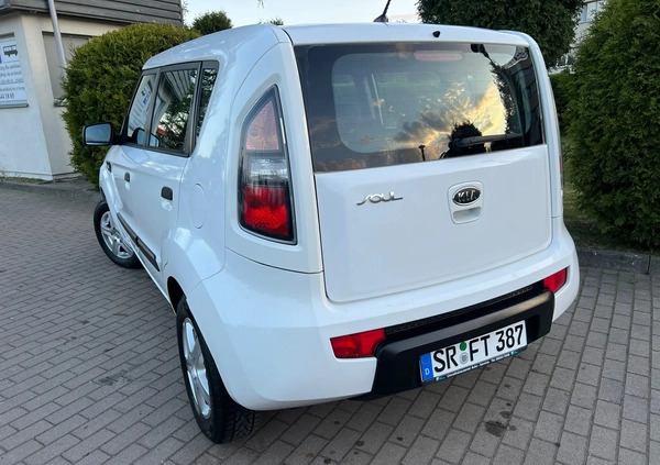 Kia Soul cena 21500 przebieg: 182599, rok produkcji 2009 z Wałbrzych małe 667